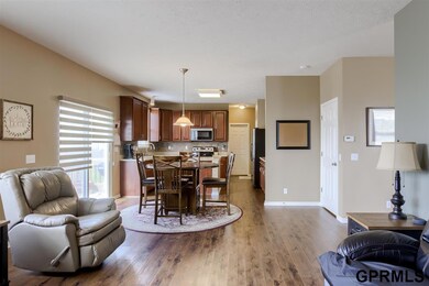 815 Stony Point Dr, Papillion, NE 68046 - photo 6