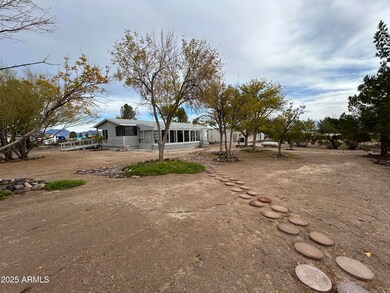 5374 S Emory Rd, Safford, AZ 85546 - photo 7