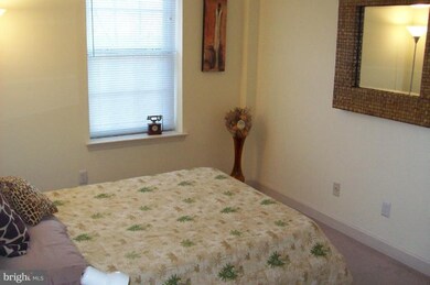 4005 Chesterwood Dr, Silver Spring, MD 20906 - photo 6