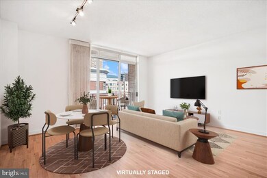 The Hawthorn Condominium unit 812, Arlington, VA 22203 - photo 4