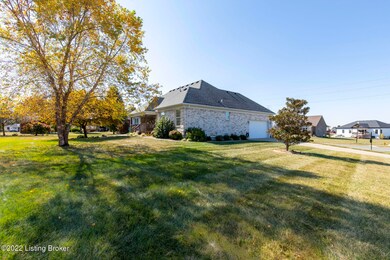 110 Green Wood Dr, Mount Washington, KY 40047 - photo 3