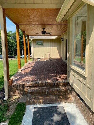 101 Redcliffe Rd, Greenville, SC 29615 - photo 4