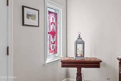 1350 Upland Way, Tieton, WA 98947 - photo 5