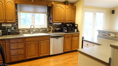 1420 Trails End Dr, Clinton, OH 44216 - photo 4