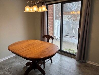 4304 Hyde Park unit 8, North Olmsted, OH 44070 - photo 5