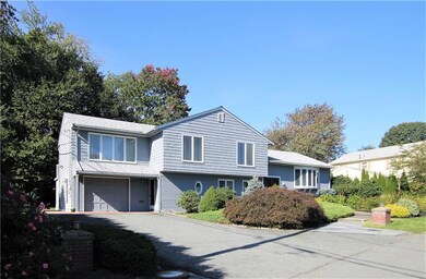 8 John F. Kennedy Cir, North Providence, RI 02904 - photo 2