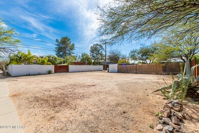 321 N Martin Ave, Tucson, AZ 85719 - photo 7