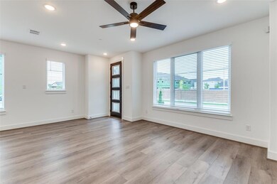 7613 Reis Ln, North Richland Hills, TX 76182 - photo 4