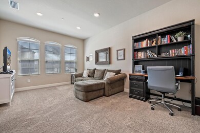 3313 N Pearwood Ave, Fresno, CA 93727 - photo 2