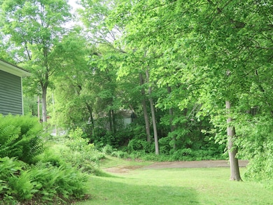 22 E Chestnut St, Augusta, ME 04330 - photo 2