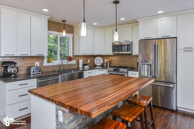 Kitchen  Island