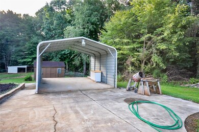 120 Arlie Loop, Statesville, NC 28677 - photo 5