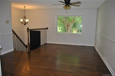 1008 Holly Hills Dr, Gastonia, NC 28052 - photo 4