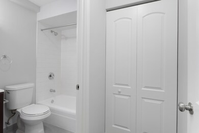 6201 N Kenmore Ave unit GE, Chicago, IL 60660 - photo 6