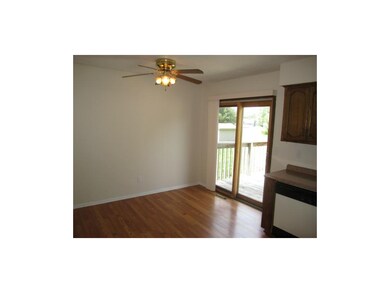 Great sliding screen and glass back door leading t