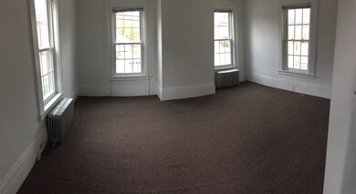 533 N State St unit 1, Concord, NH 03301 - photo 3