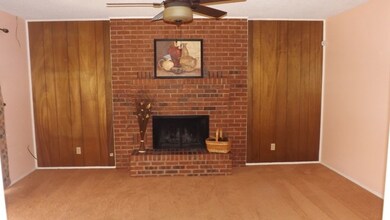 1826 Crescent Dr, Alamogordo, NM 88310 - photo 7