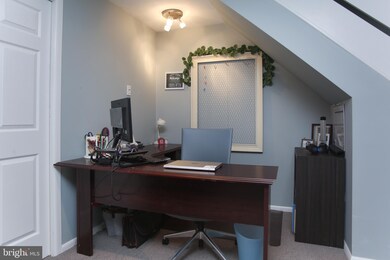 5518 Rinker Cir unit 331, Doylestown, PA 18902 - photo 4