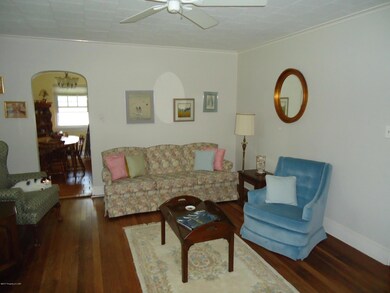 149 Warden Ave, Shavertown, PA 18708 - photo 7