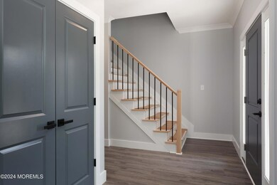 COAT CLOSET