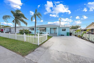 135 E 28th St, Riviera Beach, FL 33404 - photo 3