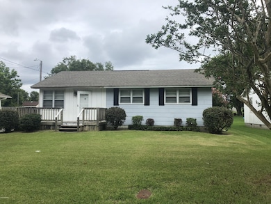 E9996329-996F-4CBB-8474-933FC8E67856