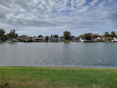 2135 Waterview Dr, Holiday, FL 34691 - photo 3