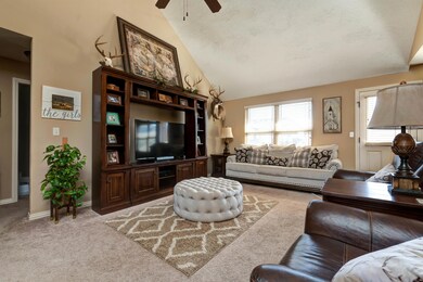 1368 S Appomattox Ave, Republic, MO 65738 - photo 3