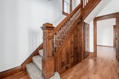 [005] 207 S Columbus St, Somerset, OH 43
