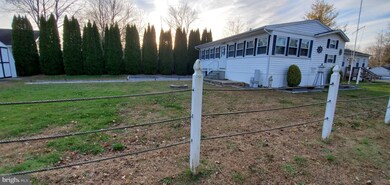 53,52,51 Teton Ln unit GLEN 9, Earleville, MD 21919 - photo 2