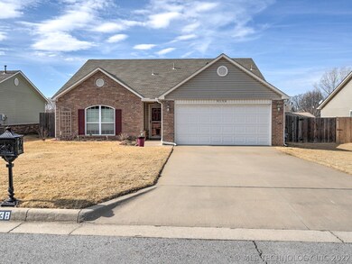 9138 S 256th East Ave, Broken Arrow, OK 74014 - photo 2
