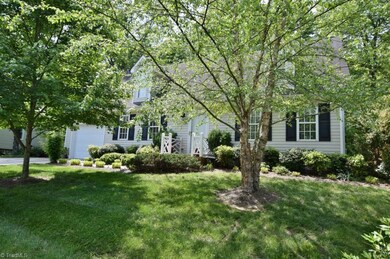 3 bedrooms, plus loft.  Master on main level.  HOA takes care of lawn care.  An alternative to townhome living!