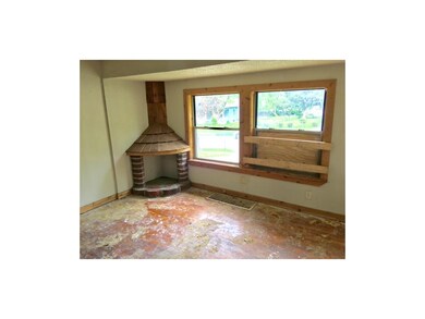 7106 Indiana Ave, Kansas City, MO 64132 - photo 3