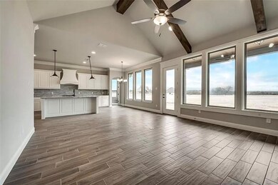 232 Maverick Ct, Granbury, TX 76049 - photo 4