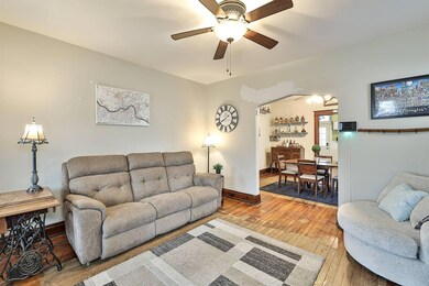 006-Living-Room-image-3