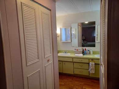 36 Kingsport Ave, Palmetto, FL 34221 - photo 7