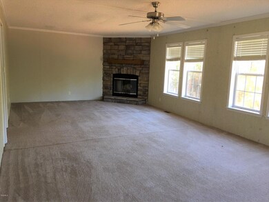 584 W Mchenry Rd, Mc Henry, MS 39561 - photo 6