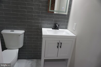 1340 N Fremont Ave, Baltimore, MD 21217 - photo 6