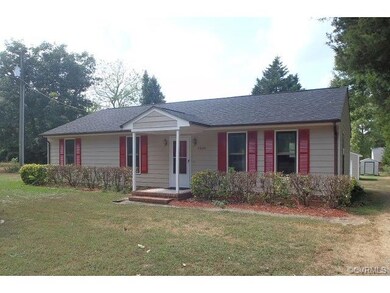 13110 S Crater Rd, Petersburg, VA 23805 - photo 2