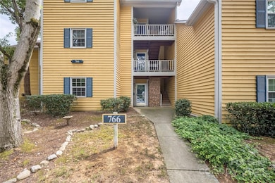 766 Marsh Rd unit 2, Charlotte, NC 28209 - photo 5
