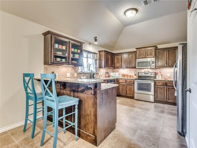 621 Talon Dr, Norman, OK 73072 - photo 6