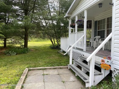 104 Tekiri Ln, Long Pond, PA 18334 - photo 2