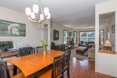 2872HickoryNut-19