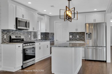 200 Gladstone St, Toms River, NJ 08757 - photo 2