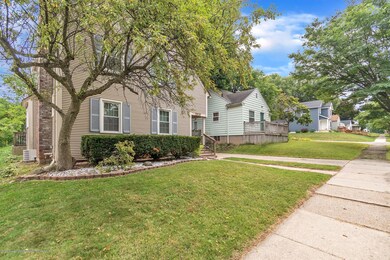 1519 Park Ave, Lansing, MI 48910 - photo 2