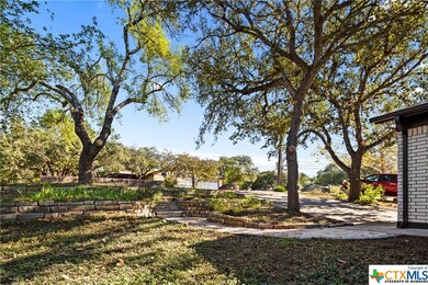 2204 Lancaster St, San Marcos, TX 78666 - photo 3