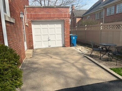 495 S Washington St, Elmhurst, IL 60126 - photo 3