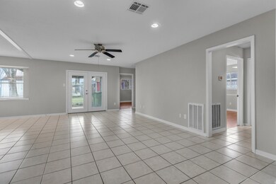 4609 Sandalwood Ave, Rosenberg, TX 77471 - photo 4
