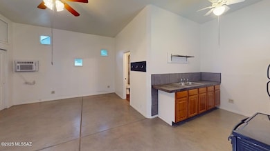 216 E Waverly St unit 2, Tucson, AZ 85705 - photo 4