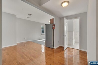 47 Fabyan Place, Newark, NJ 07108 - photo 6